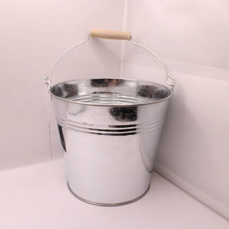 Bestel nu deze leuke zinken emmer te personaliseren met naam, datum, tekst of thema naar keuze