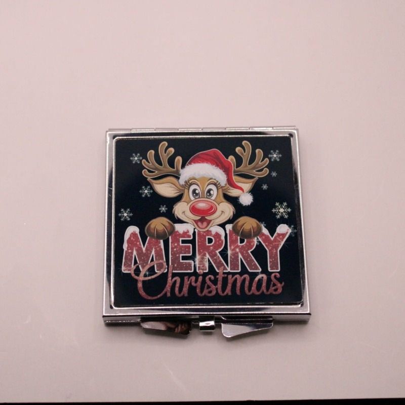 vierkant make-up spiegel met een kerst foto van een rendier en de tekst Merry Christmas- het spiegeltje is ook verkrijgbaar in het rond
